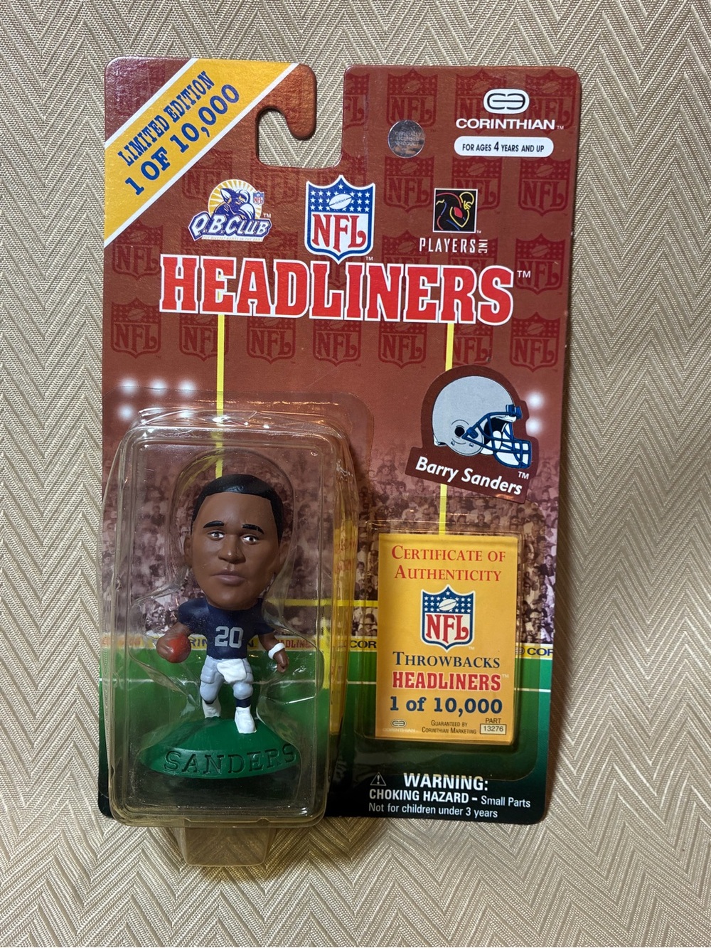 Barry Sanders 1997 Headliners NFL Throwbacks Figure -